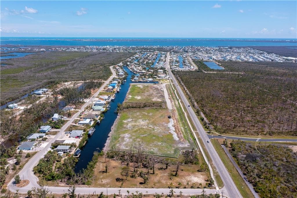3810 Stringfellow RD-13