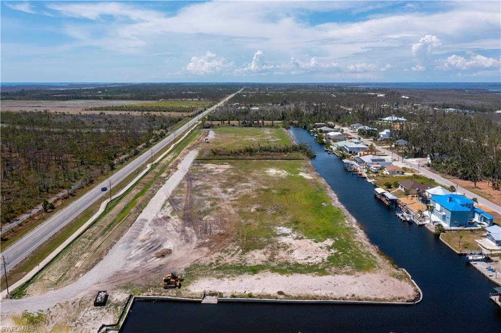 3810 Stringfellow RD-14