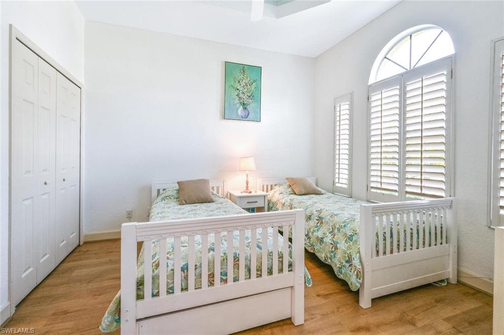 2259 Island Cove CIR-19