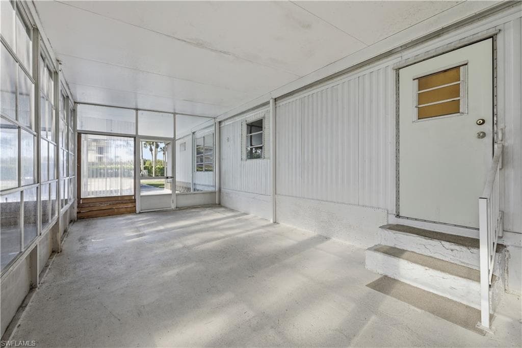 863 Manatee RD-14