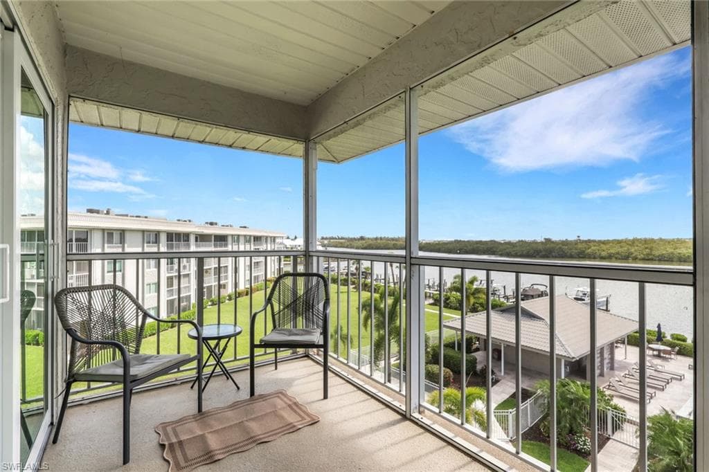 307 Goodlette-Frank RD S B507-10