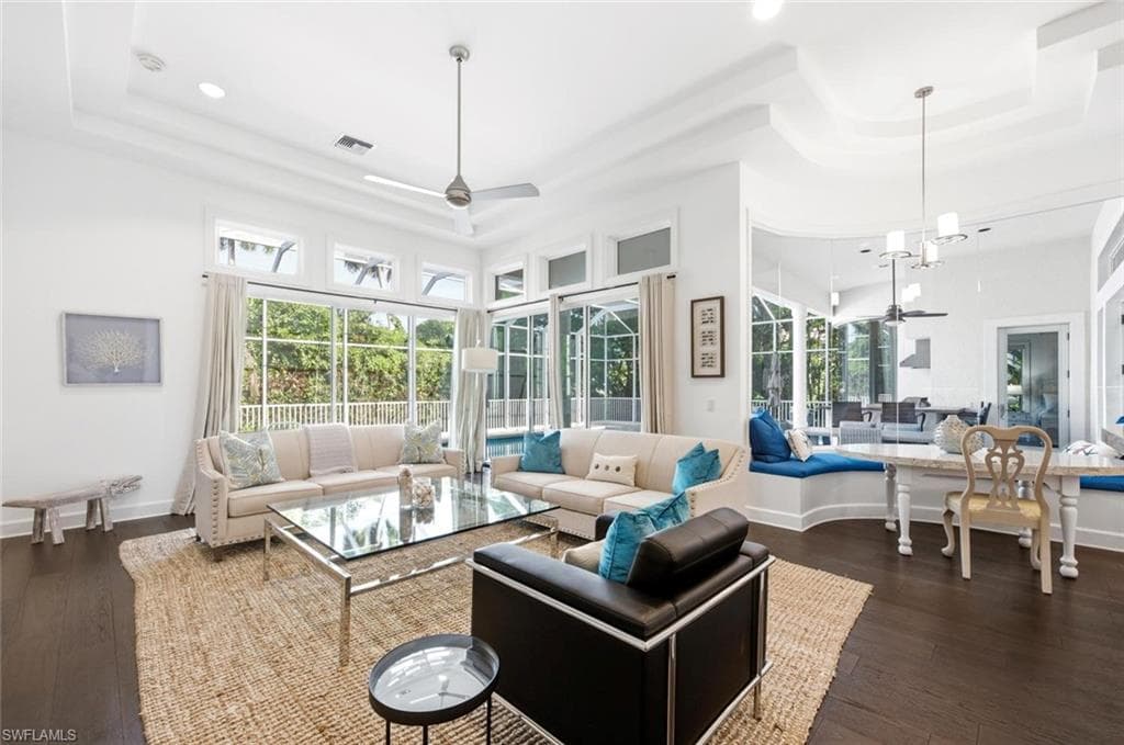 2540 Half Moon WALK-14
