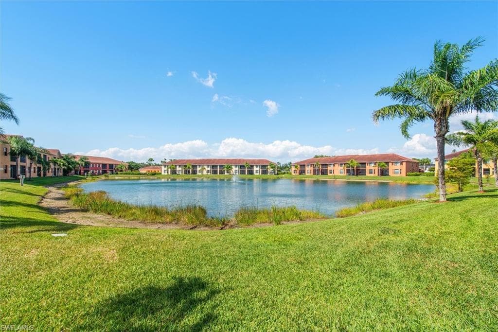 13750 Julias WAY 528-27