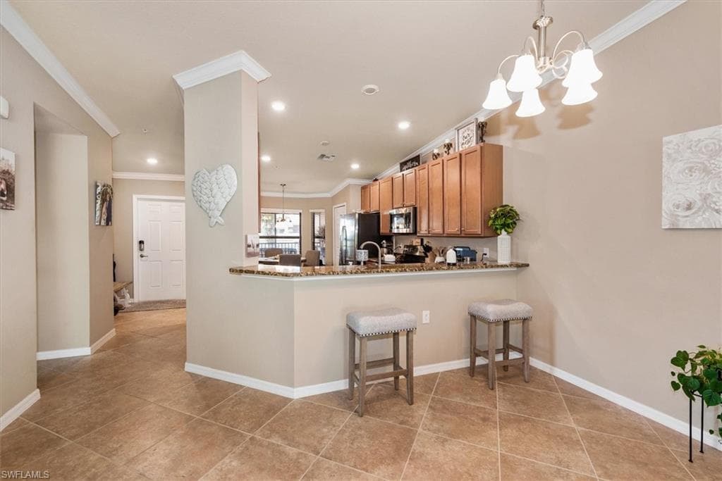 13750 Julias WAY 528-13