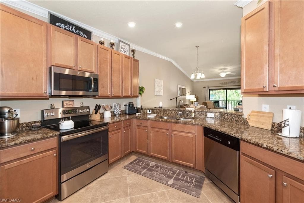 13750 Julias WAY 528-14