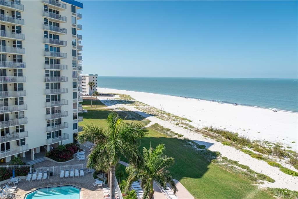 7300 Estero BLVD 606-2