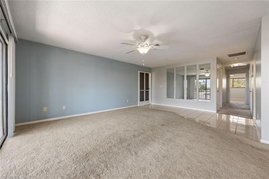 4928 Vincennes ST C8-19