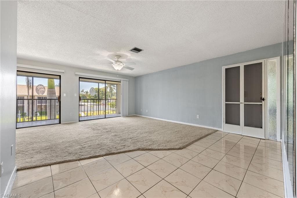 4928 Vincennes ST C8-13