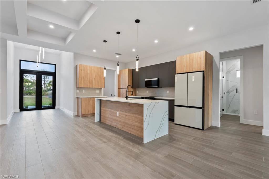 3269 54th AVE NE-4