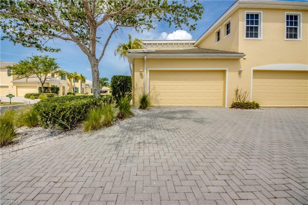 14490 Dolce Vista RD 202-6