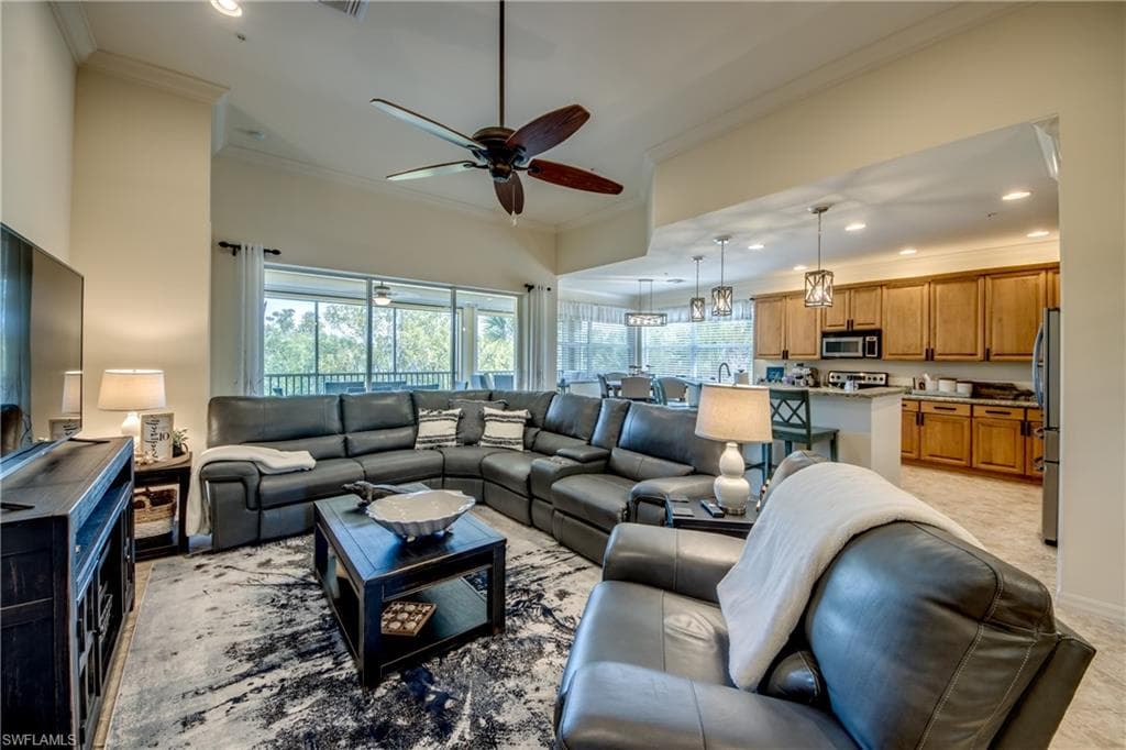 14490 Dolce Vista RD 202-14