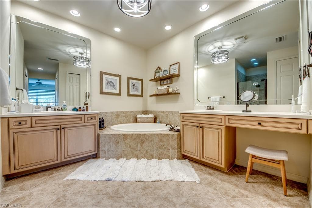 14490 Dolce Vista RD 202-24