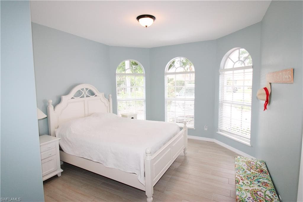 4388 Pomarine CT-22