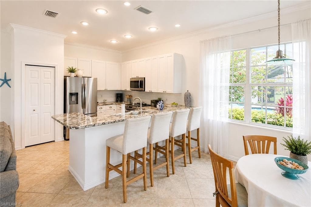 4388 Pomarine CT-7