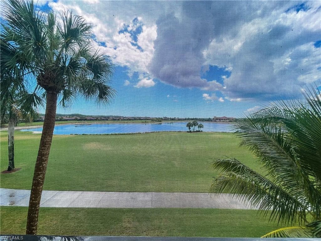 17981 Bonita National BLVD 734-8