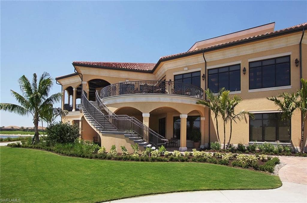 17981 Bonita National BLVD 734-25