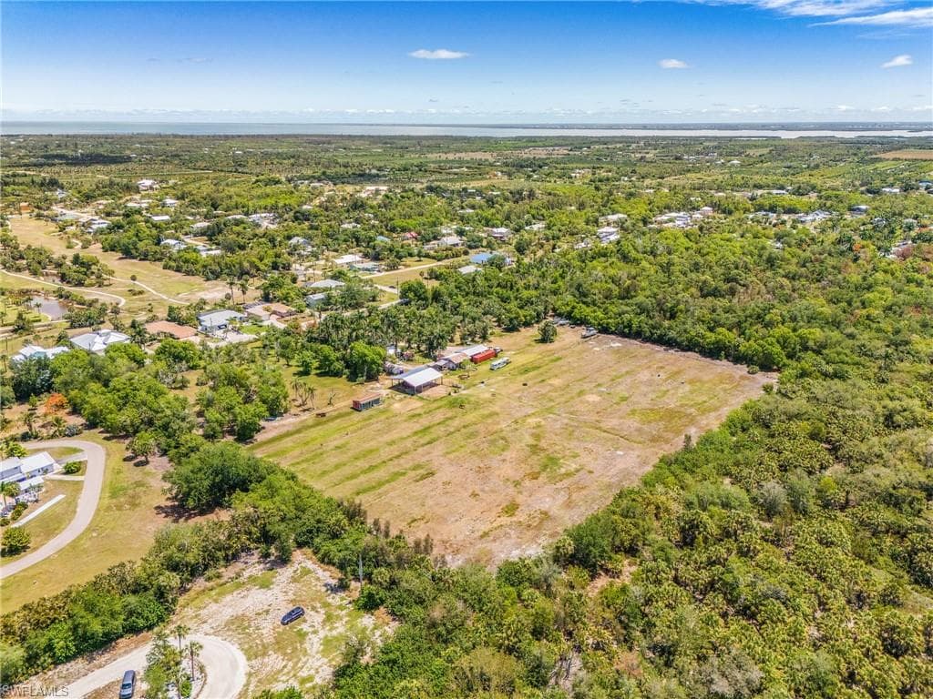 7535 Caloosa DR-9