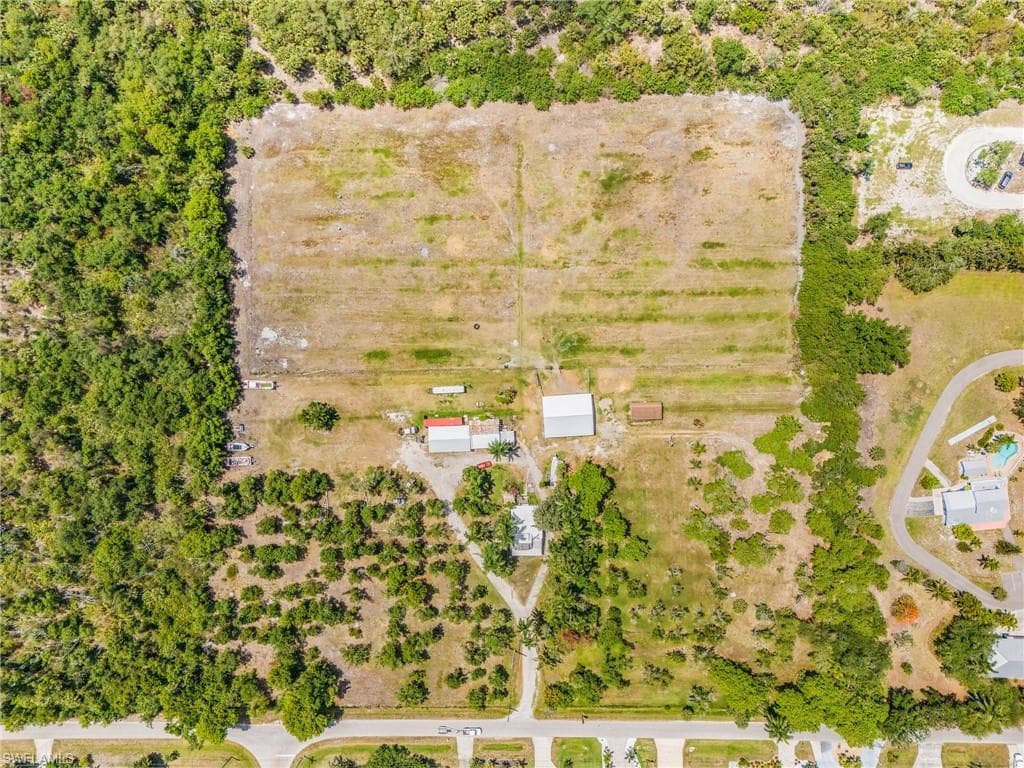 7535 Caloosa DR-17