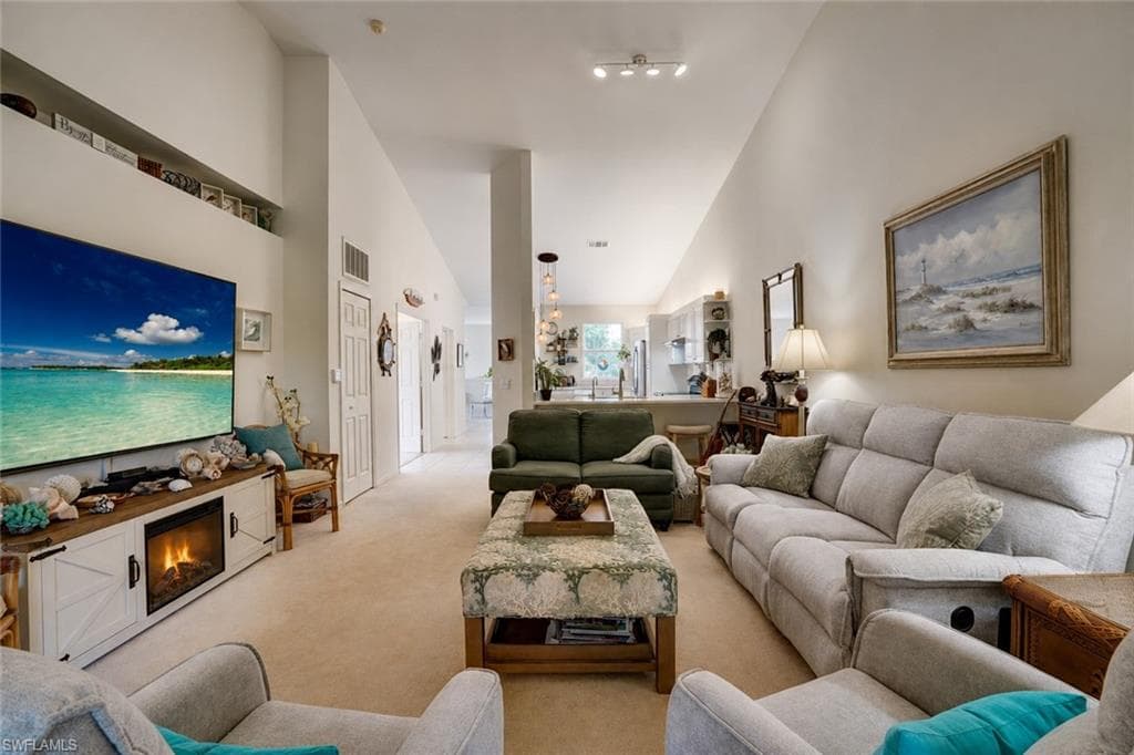 509 Robin Hood CIR 202-8