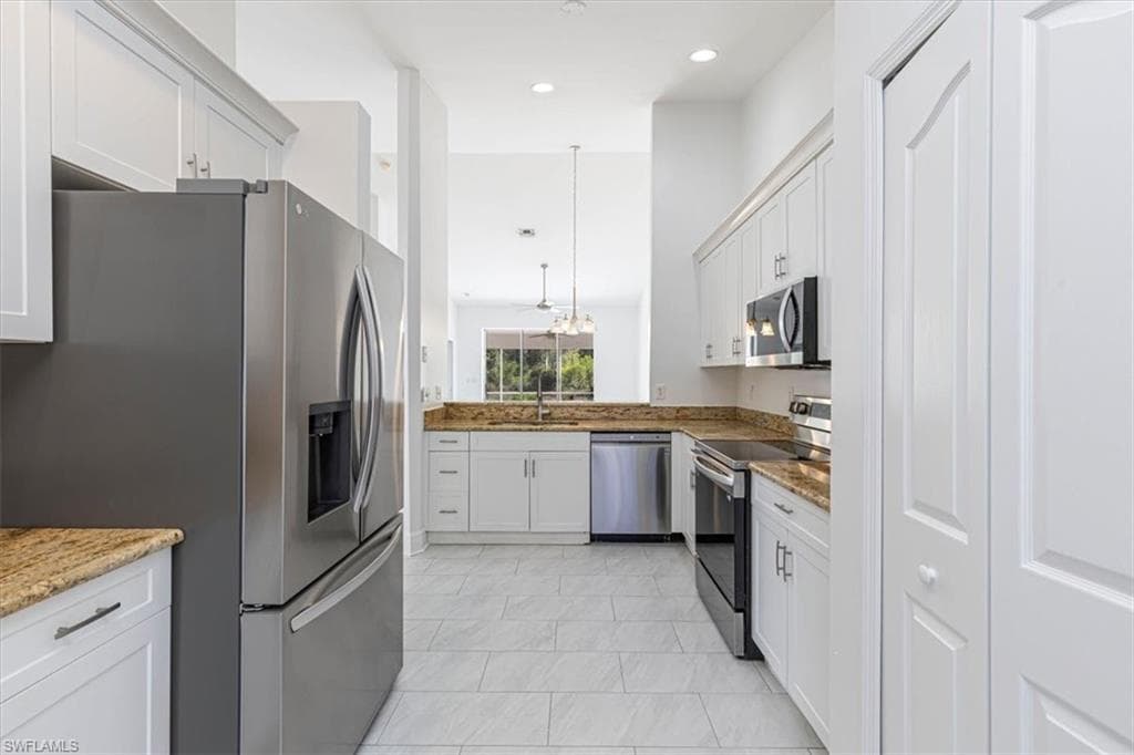 5446 Whitten DR 19-15