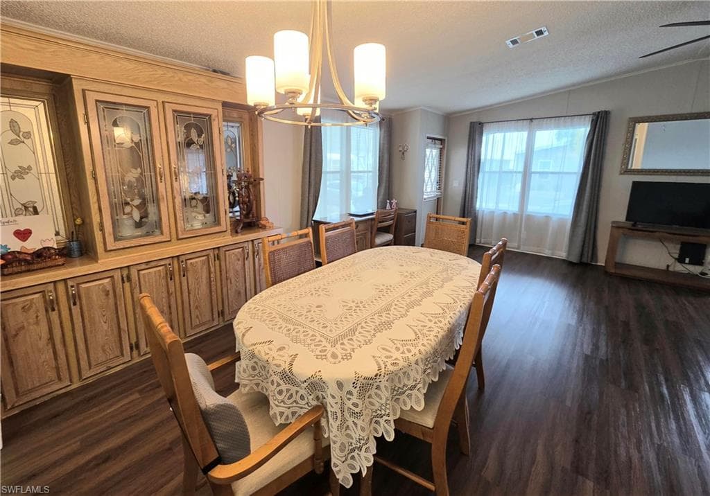 465 Dawn DR-9