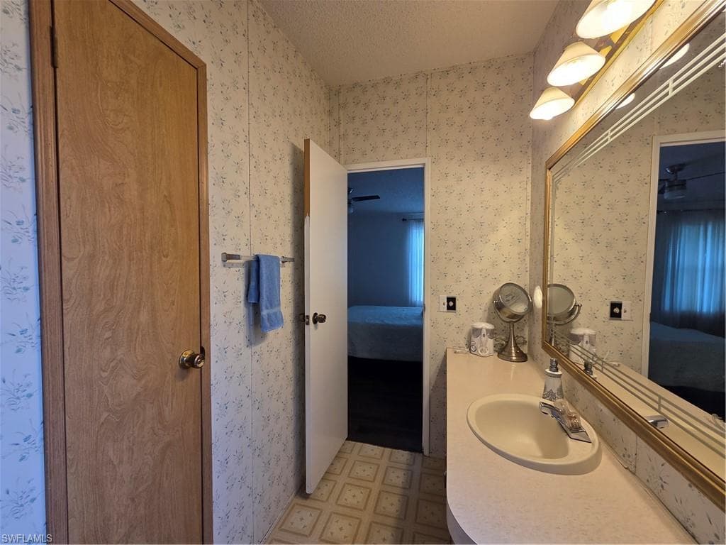 465 Dawn DR-17