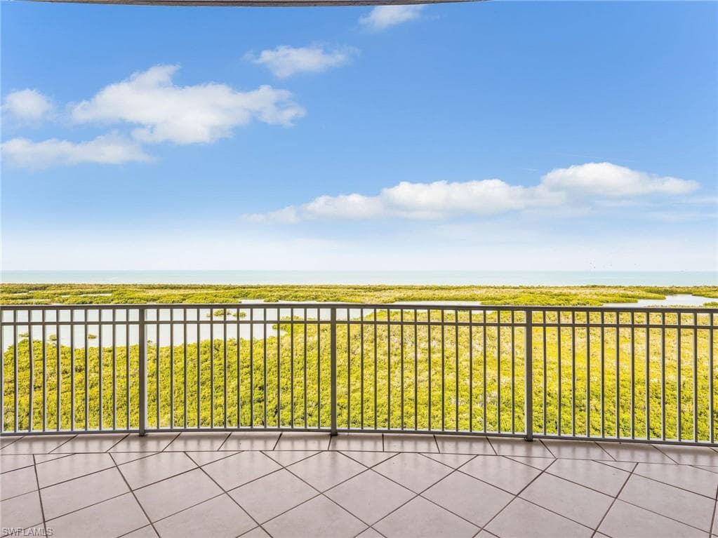201 Arbor Lake DR 2-201-45