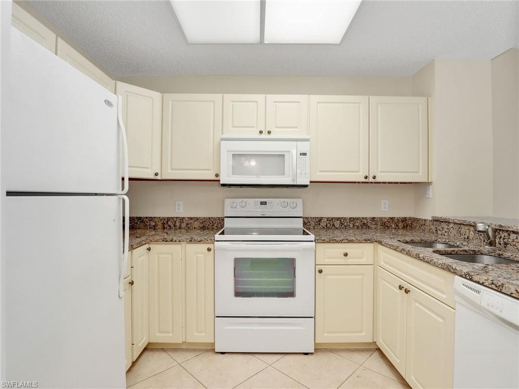 201 Arbor Lake DR 2-201-12