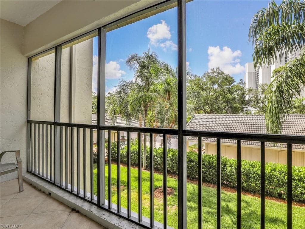 201 Arbor Lake DR 2-201-21