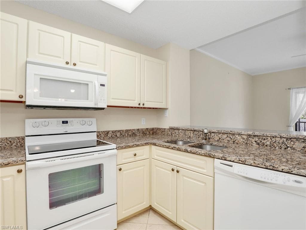 201 Arbor Lake DR 2-201-13