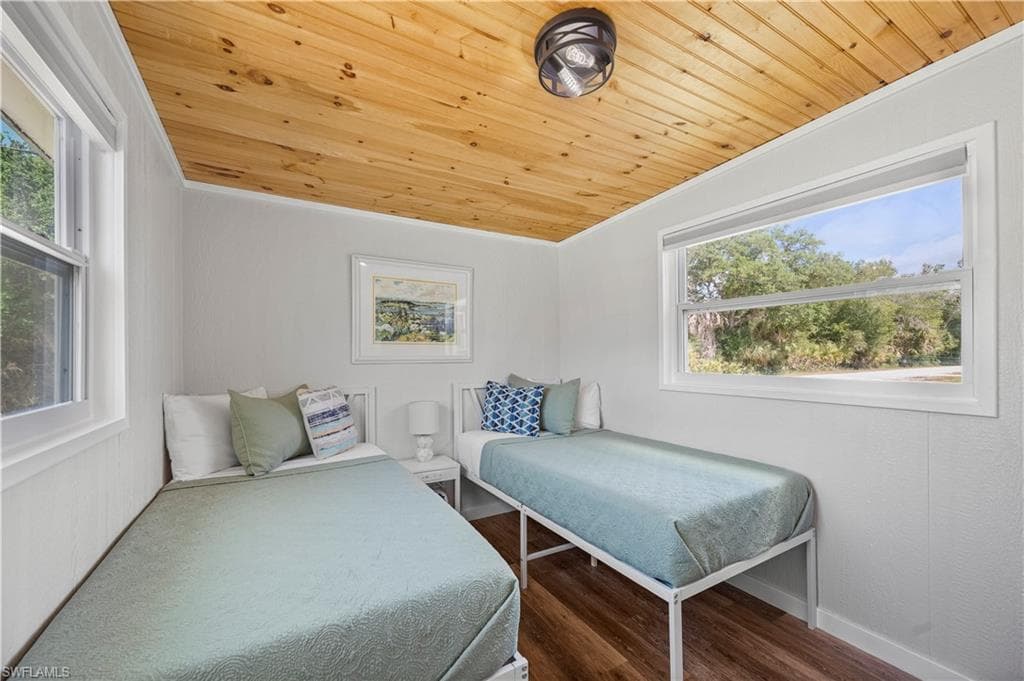 8806 SW Start Center ST-16