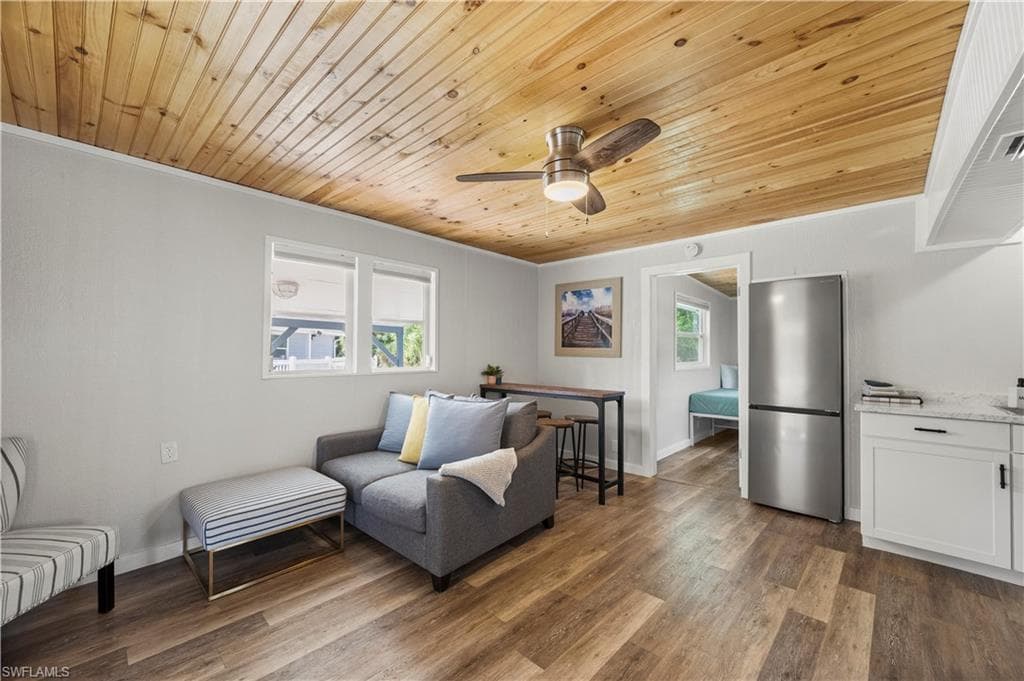 8806 SW Start Center ST-15