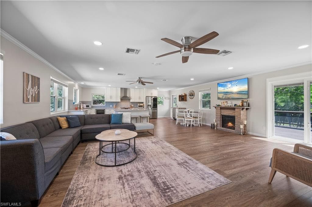 8806 SW Start Center ST-7