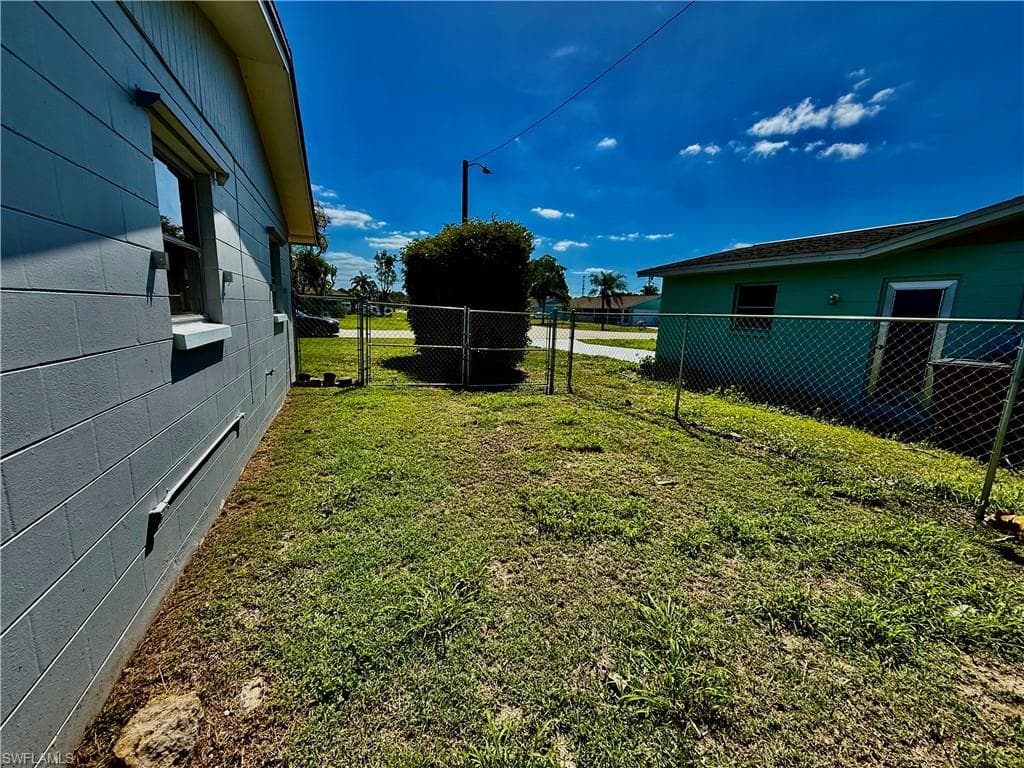 332 Dellwood AVE-21