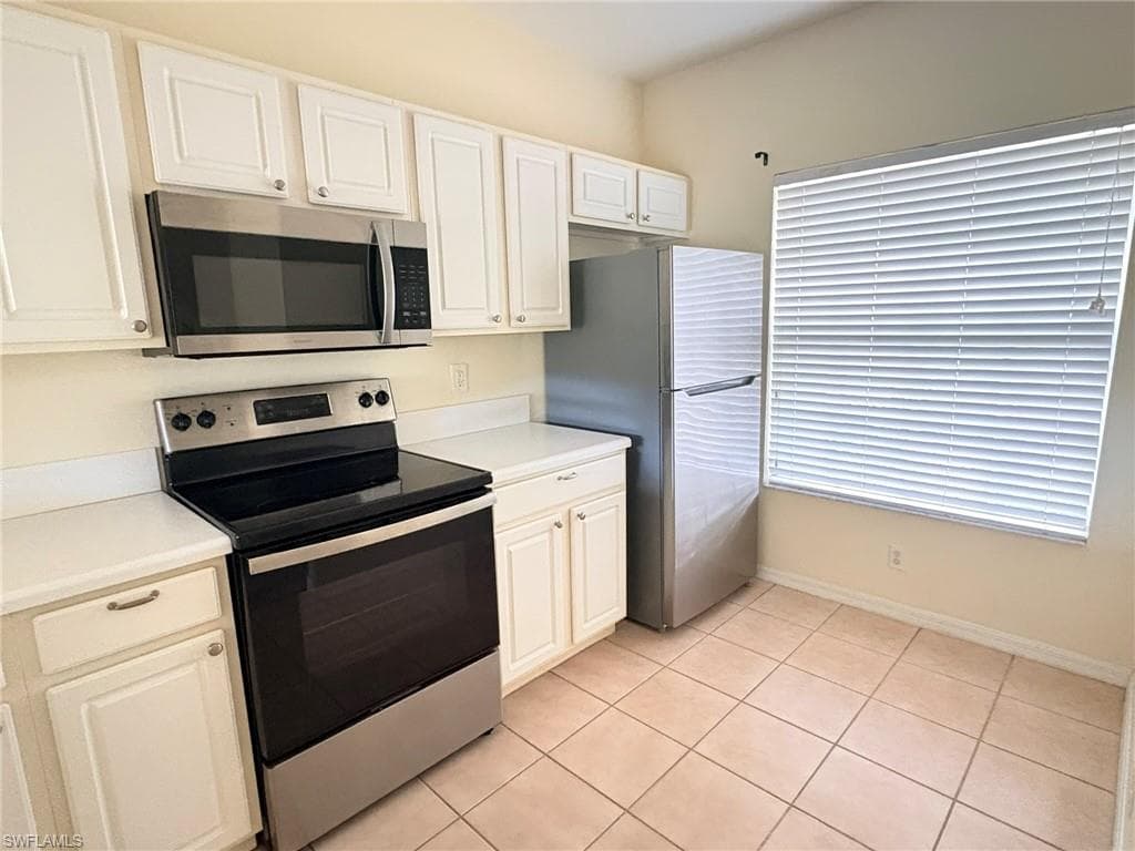8162 Pacific Beach DR-3
