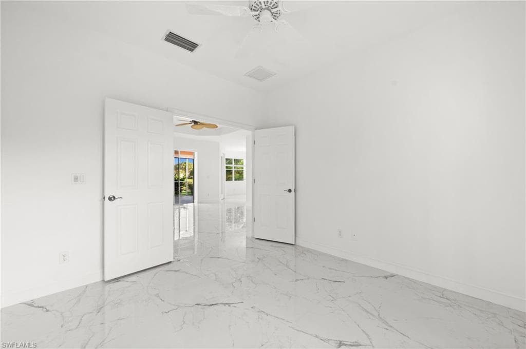 3972 Ruxton RD-25