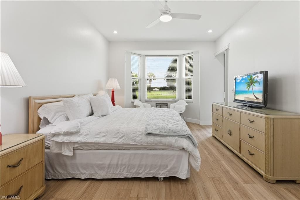 26751 Clarkston DR 102-5