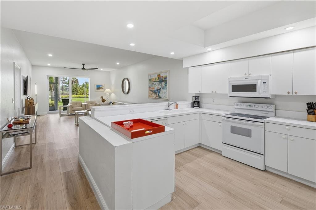 26751 Clarkston DR 102-2
