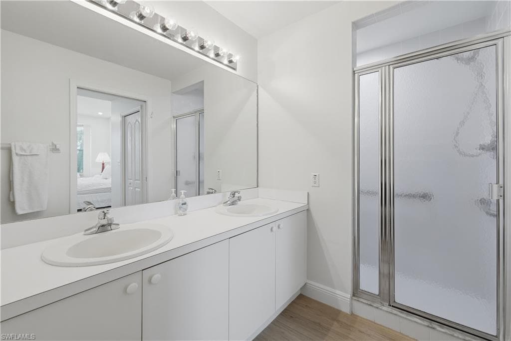26751 Clarkston DR 102-27