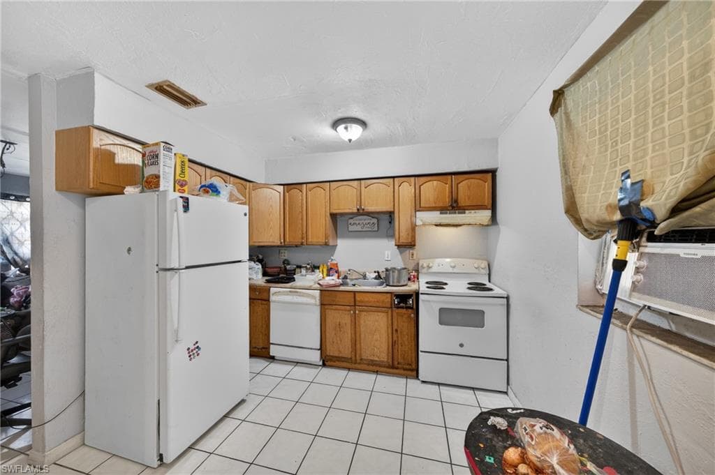 1904 Fountain ST-1