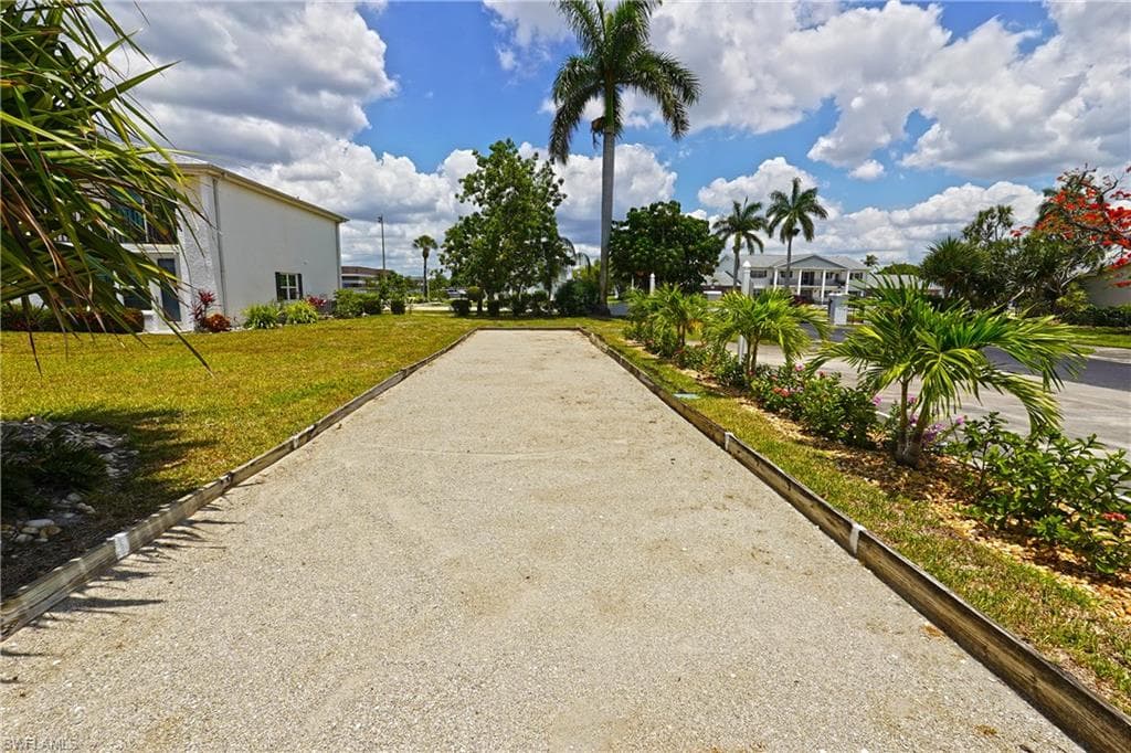 1462 Myerlee Country Club BLVD 2G-23