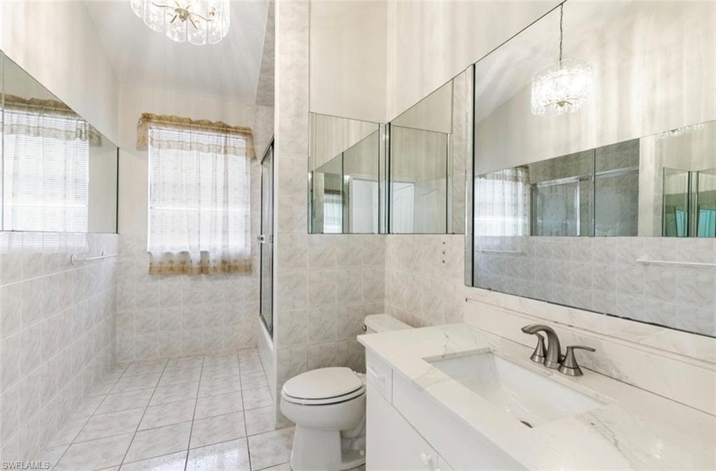594 108th AVE N-17