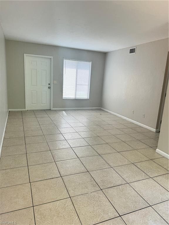 2944 Jackson ST-1