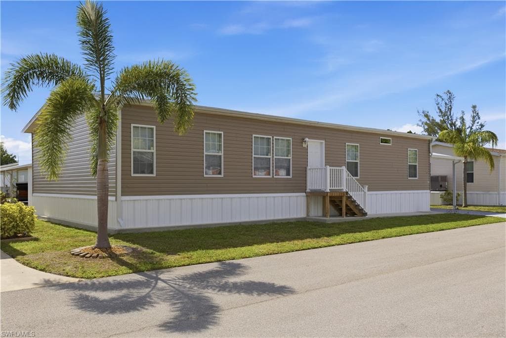 24 Red Poinciana DR-1
