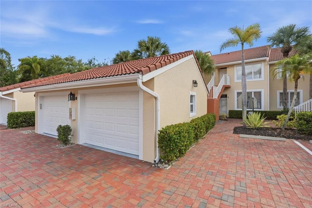 2365 Hidden Lake DR 6-1