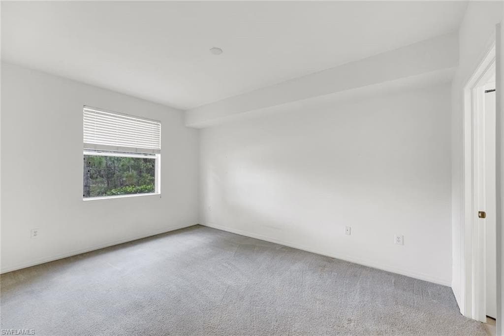 432 Valerie WAY 102-12