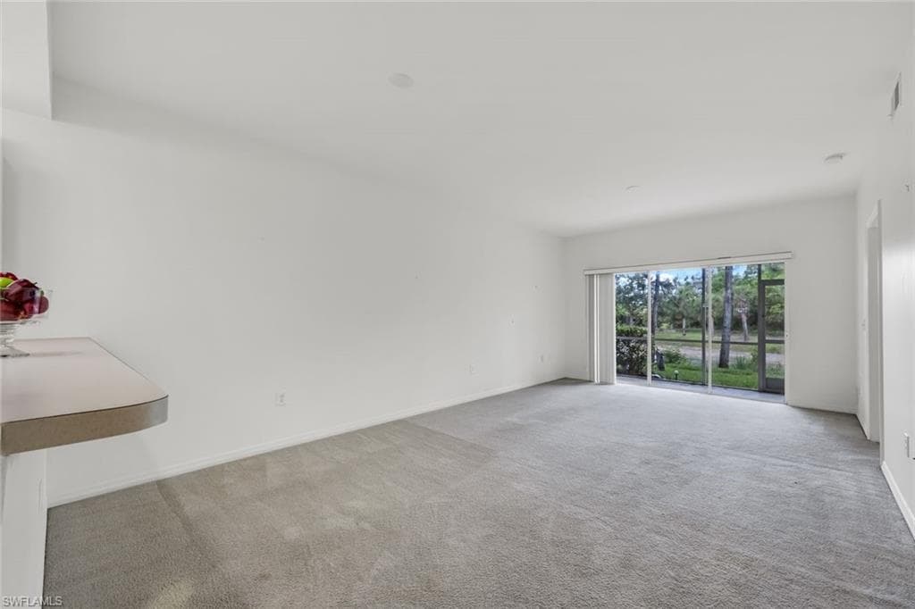 432 Valerie WAY 102-4