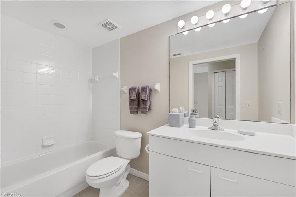 432 Valerie WAY 102-14