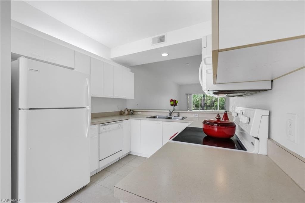 432 Valerie WAY 102-7