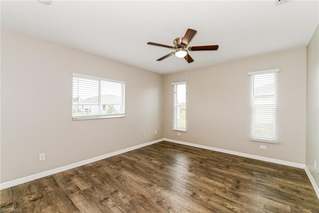 123 Blackstone DR-7